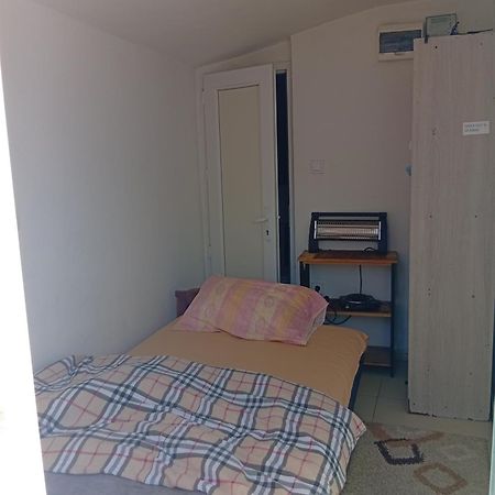 Monte Room 波德戈里察 外观 照片
